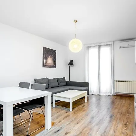 Apartment The Collection - Paseo De Gracia Modern And Cozy 3bd - 2bth